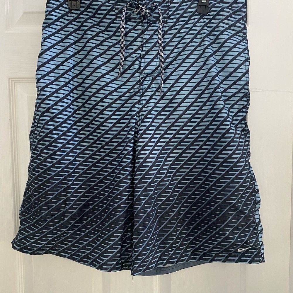 Nike Men's grey and Light Blue Swim Board Shorts Large